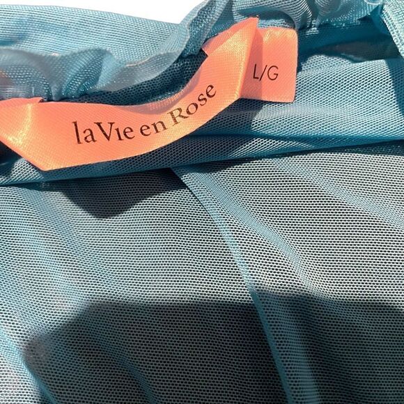 Blue Slip🌻💙 - Picture 4 of 4